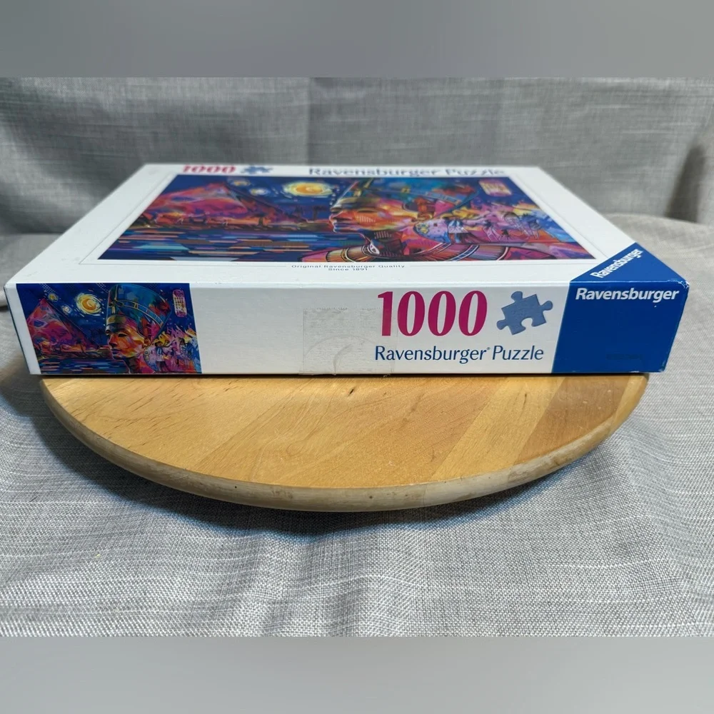 2024 Ravensburger Nefertiti on The Nile Jigsaw Puzzle | 1000 Unique Pieces - Picture 2 of 10